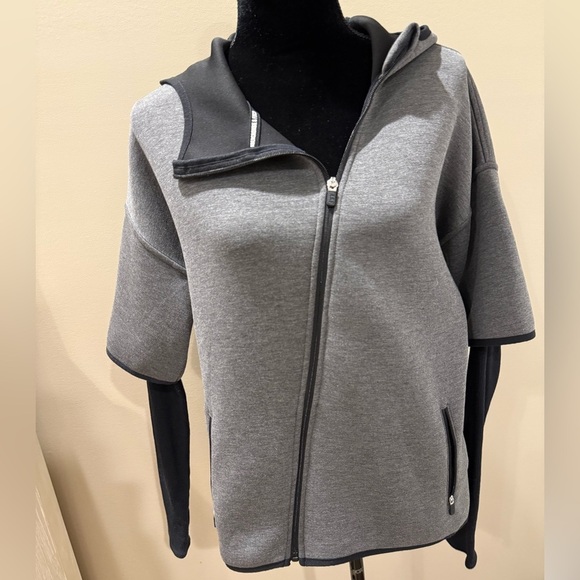 Women’s ABERCROMBIE & FITCH Neoprene activewear zip up hoodie- Size Small - Picture 3 of 11
